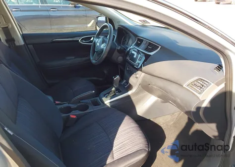 2017 Nissan Sentra Sv z USA, uszkodzony, nr VIN 3N1AB7AP9HY234399